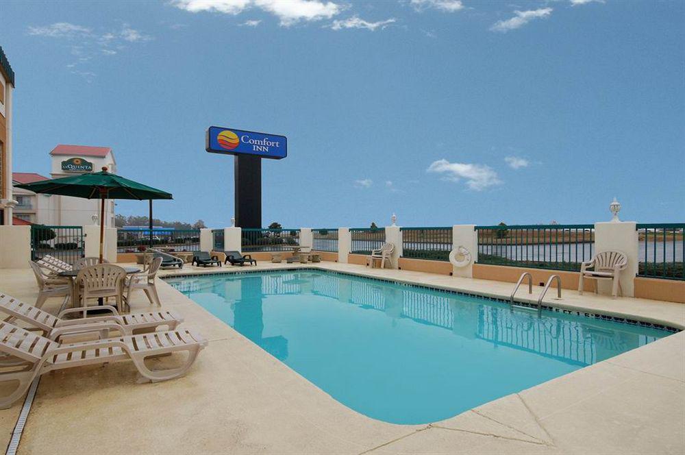 Red Roof Inn & Suites Newnan Eksteriør billede