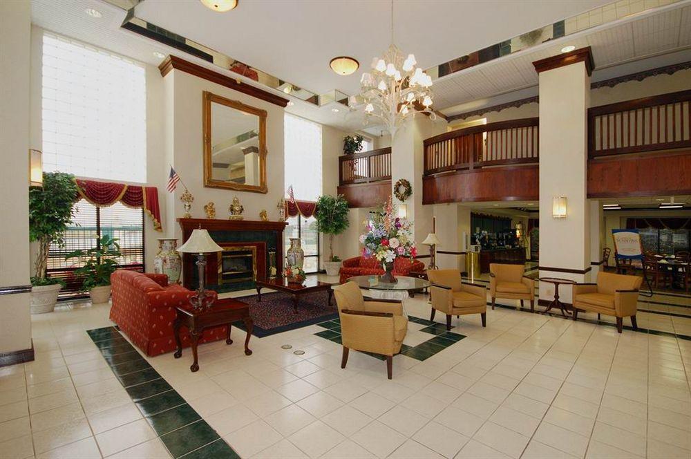 Red Roof Inn & Suites Newnan Eksteriør billede