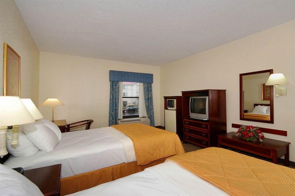 Red Roof Inn & Suites Newnan Værelse billede