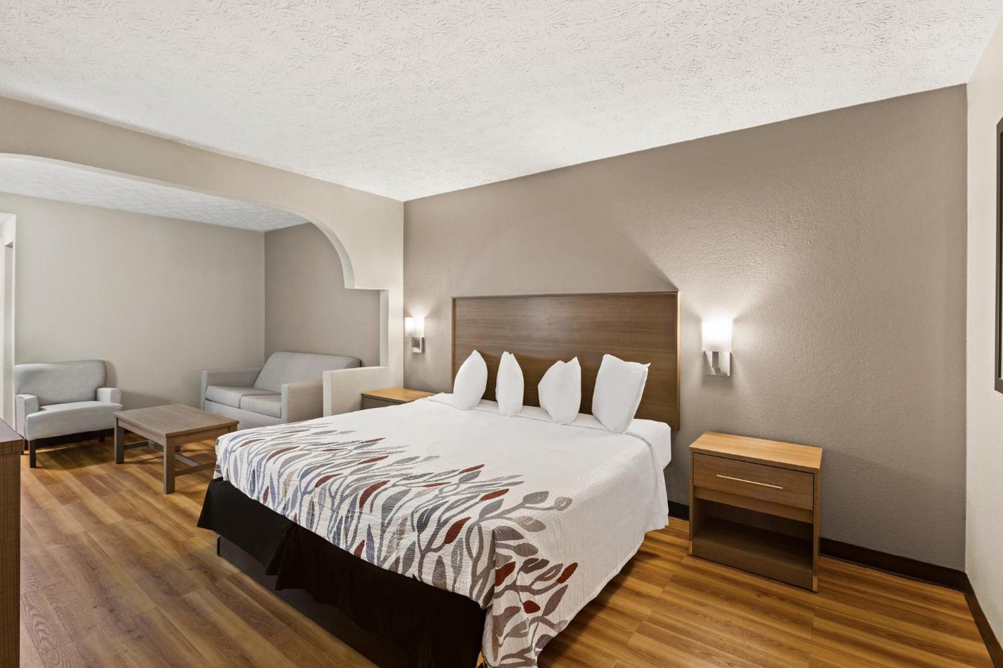 Red Roof Inn & Suites Newnan Eksteriør billede