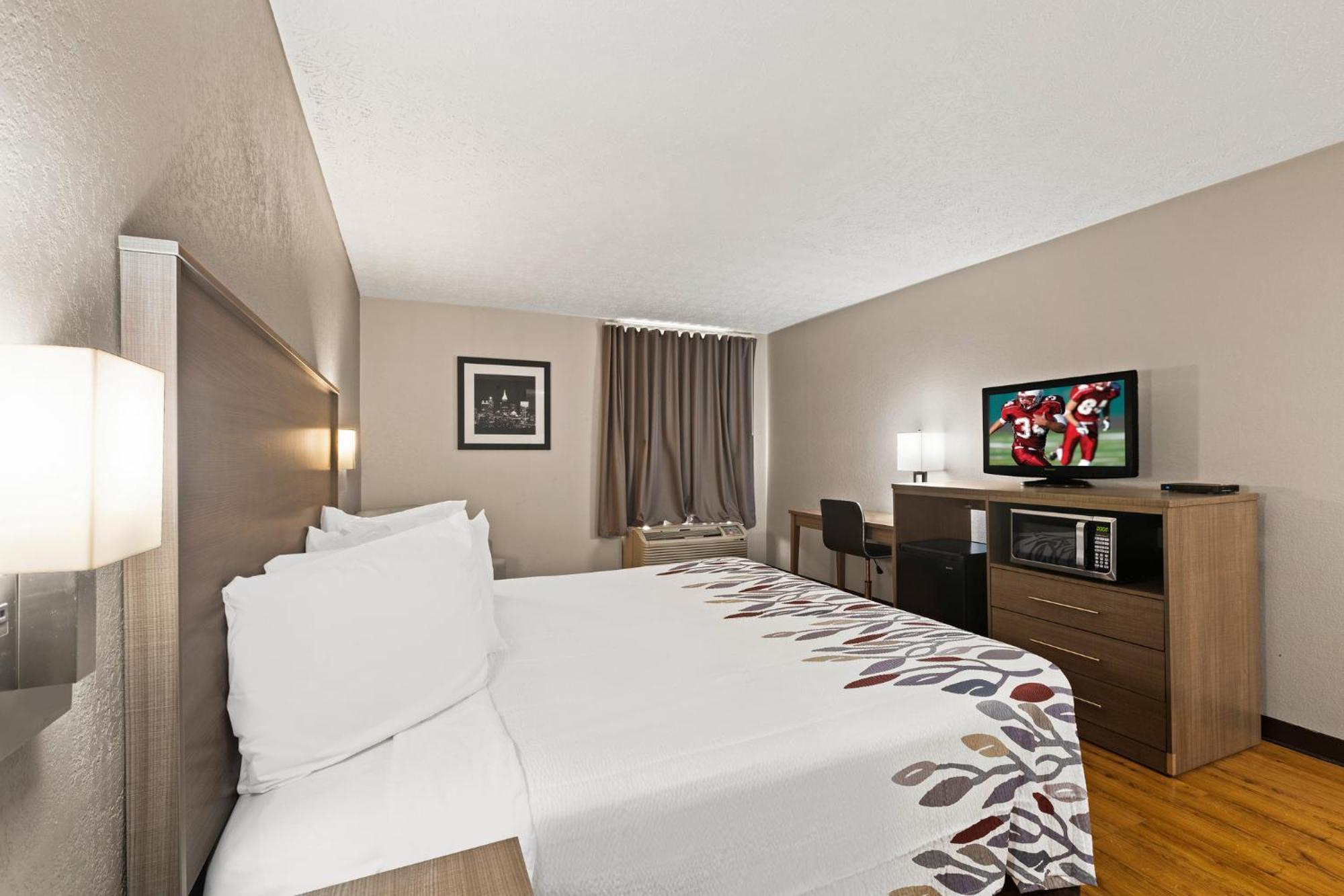Red Roof Inn & Suites Newnan Eksteriør billede