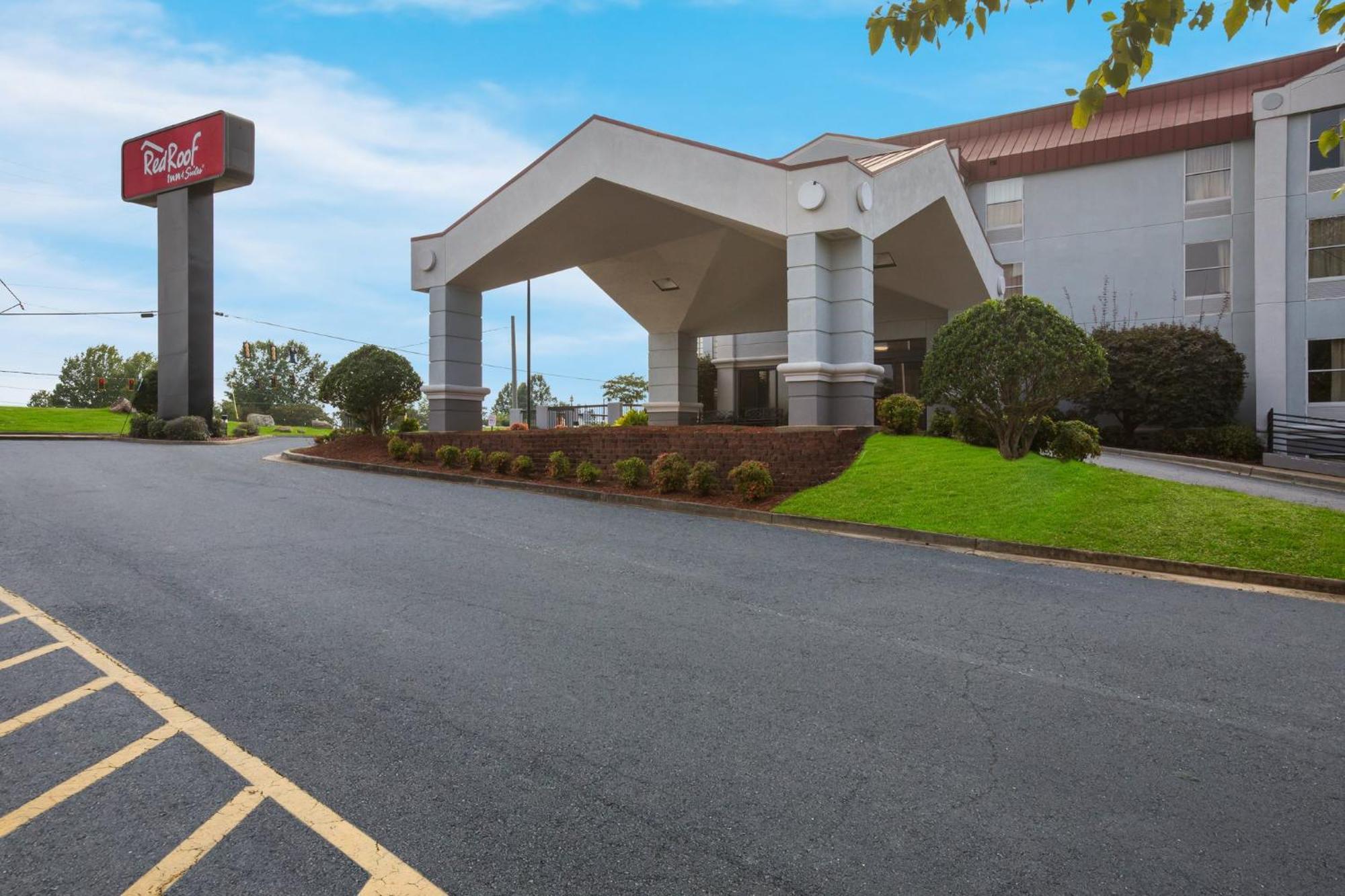 Red Roof Inn & Suites Newnan Eksteriør billede