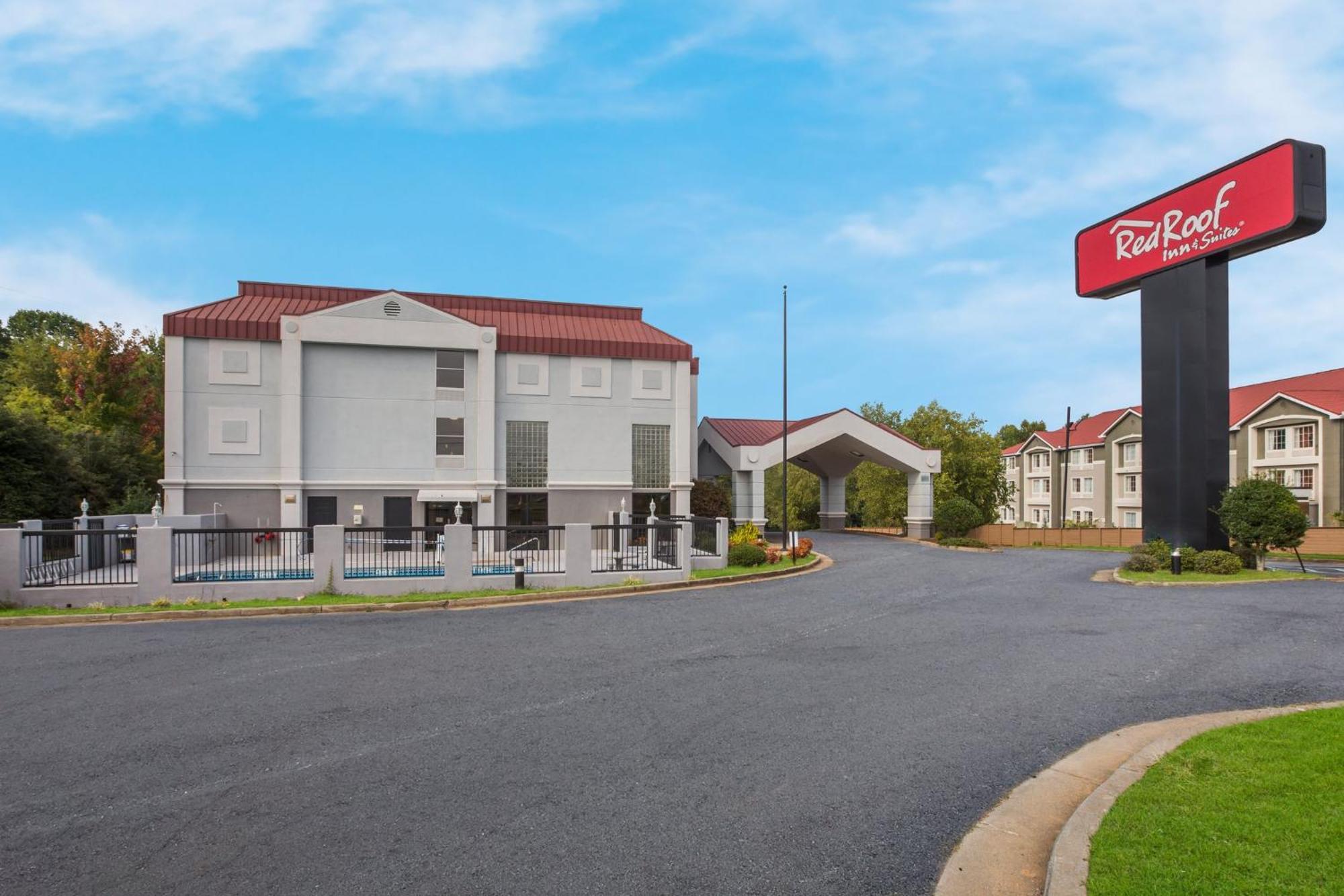 Red Roof Inn & Suites Newnan Eksteriør billede